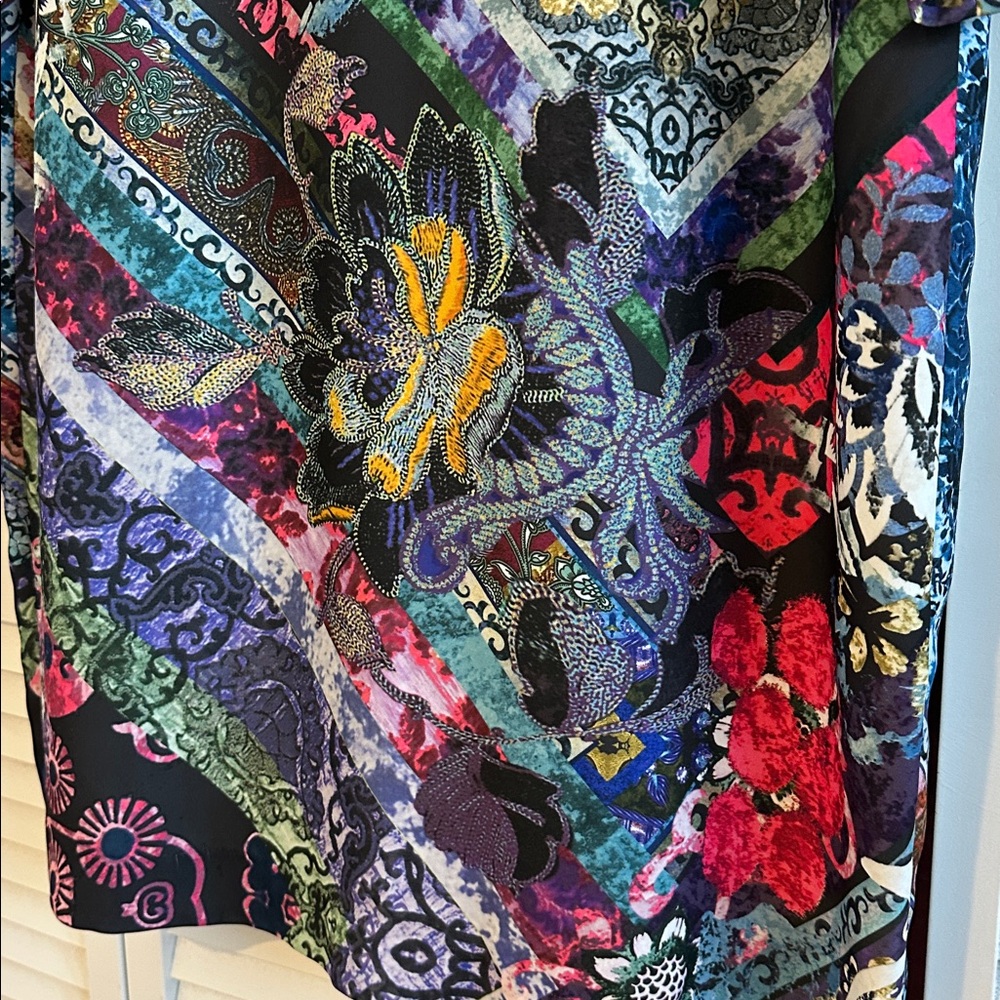 Fuzzi Floral Multicolor Patchwork Print Shift Tun… - image 8